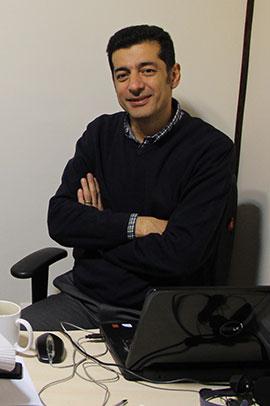  Reza Vahdani